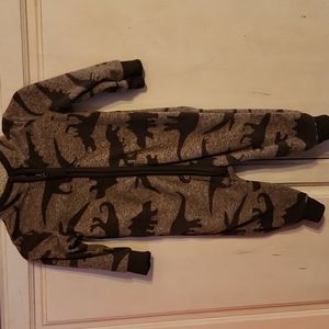 Carter's 9-month dinosaur onsie